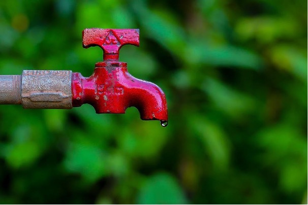 Lee más sobre el artículo Tips de ahorro de agua en una comunidad de vecinos