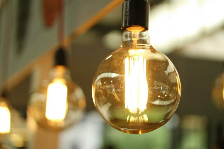 Ahorrar Electricidad En Comunidad